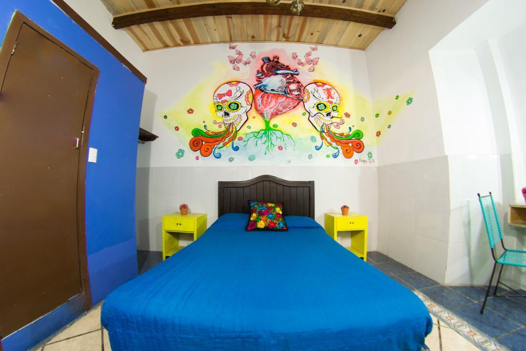 Gente De Mas Hostel Пуэбла Экстерьер фото