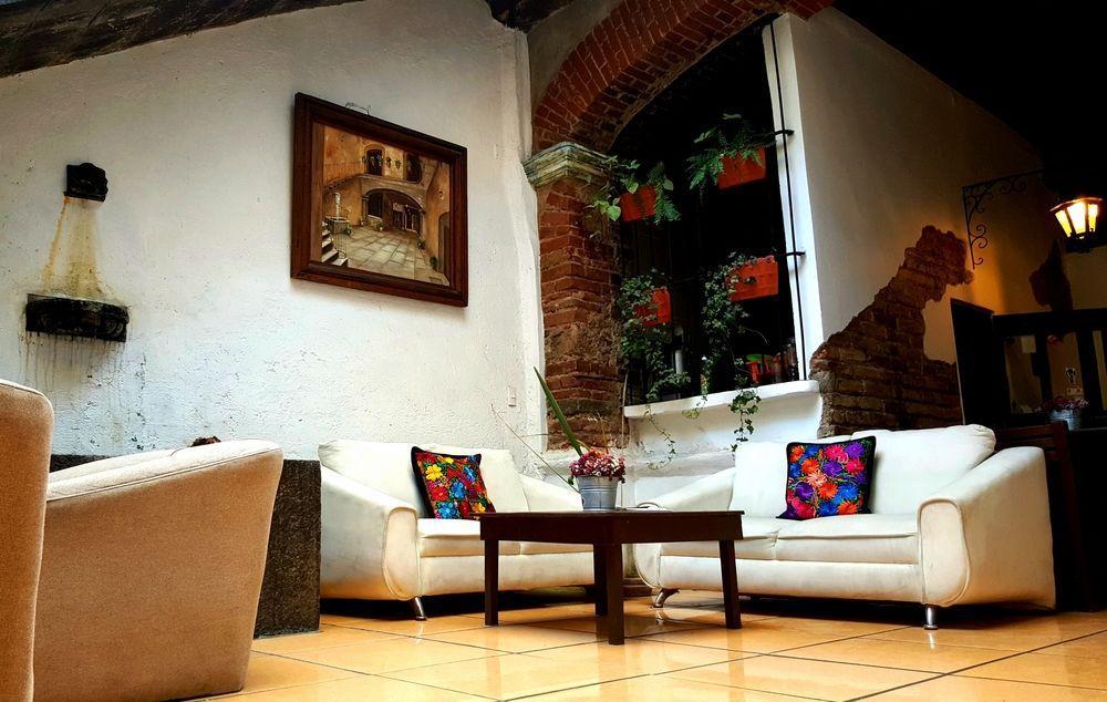 Gente De Mas Hostel Пуэбла Экстерьер фото